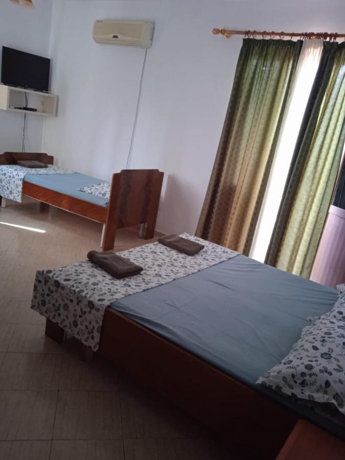 Hotel Moris Дуррес Экстерьер фото