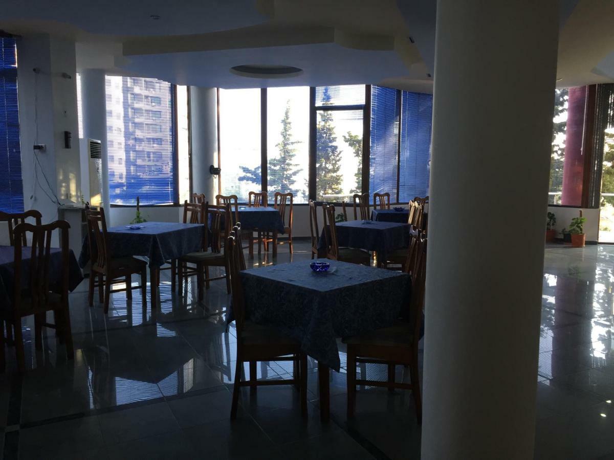 Hotel Moris Дуррес Экстерьер фото